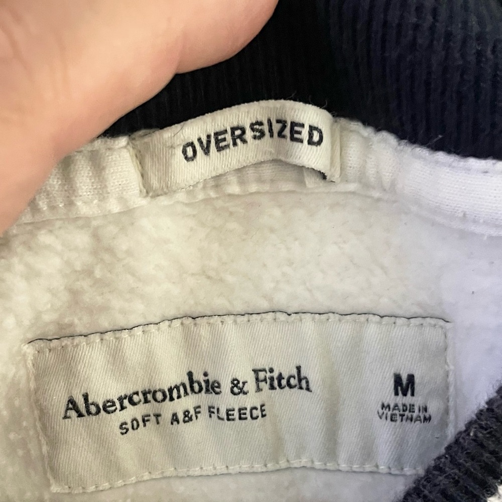 Abercrombie & Fitch Soft A&F Fleece oversized graphic Santa Barbara pullover M - Picture 7 of 8